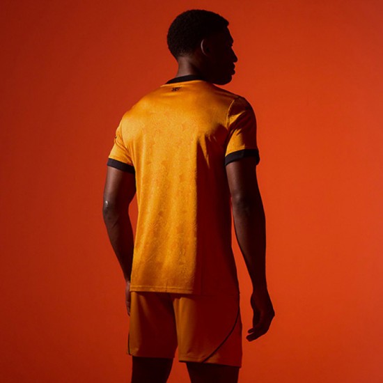 Camiseta local Wolverhampton Wanderers 2026/27 para hombre Camiseta local Wolverhampton Wanderers 2026/27 para hombre