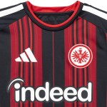 Camiseta local Eintracht Frankfurt 2026/27 para niño