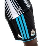 Shorts infantil Newcastle United 2026/27 local Shorts infantil Newcastle United 2026/27 local