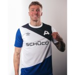 Camiseta Hombre Arminia Bielefeld 2025/26 Tercera Calentamiento Camiseta Hombre Arminia Bielefeld 2025/26 Tercera Calentamiento