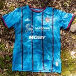 Camiseta Tercera Cagliari Calcio 2025/26 Niño Camiseta Tercera Cagliari Calcio 2025/26 Niño
